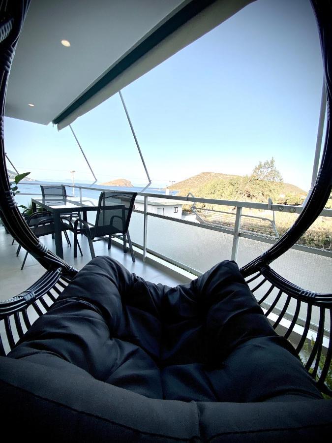 Seafront Apartment By C2C Architects Kalivia Thorikou Экстерьер фото